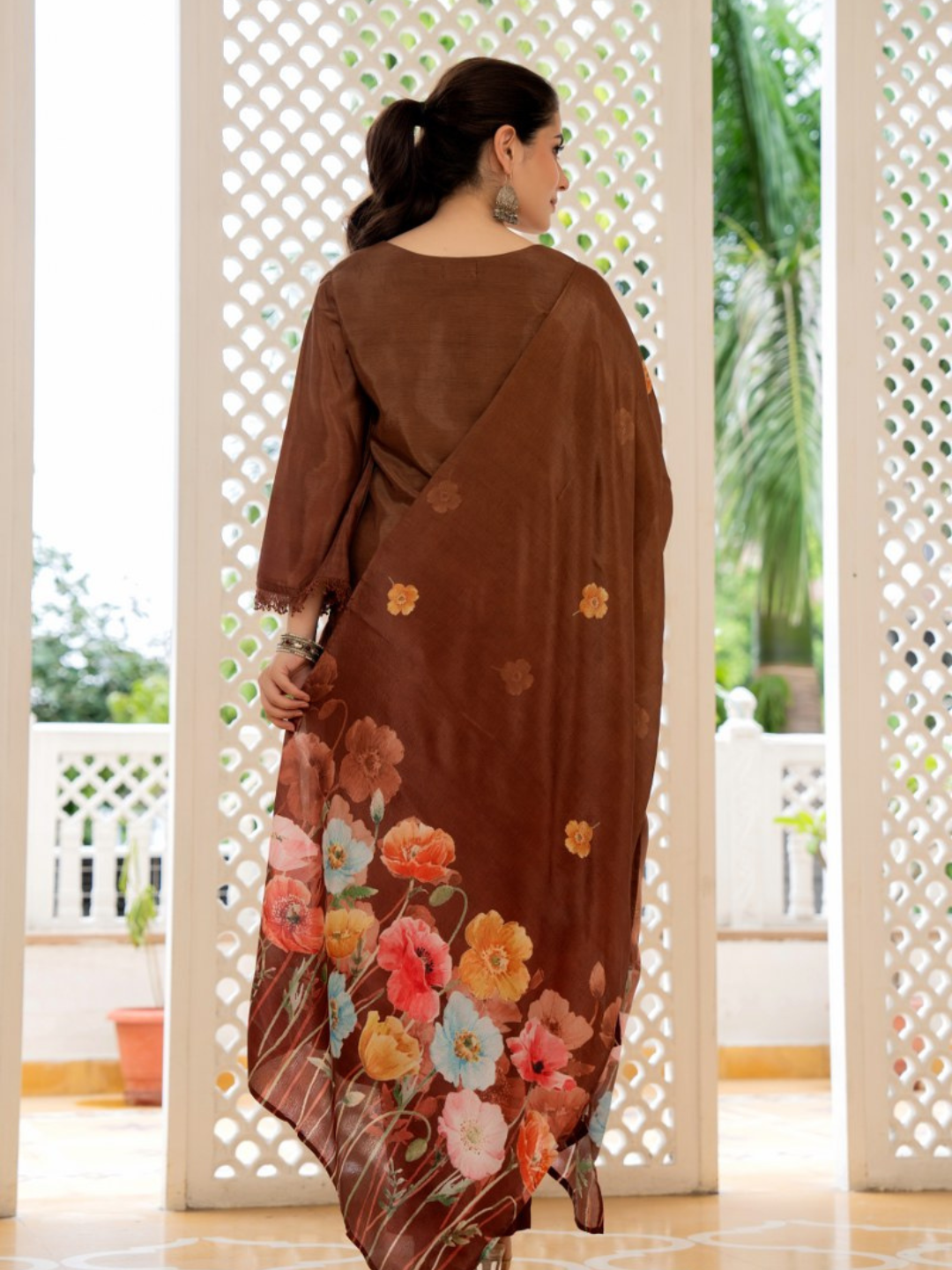 Women Brown V-neck Kurti Set With Duppatta