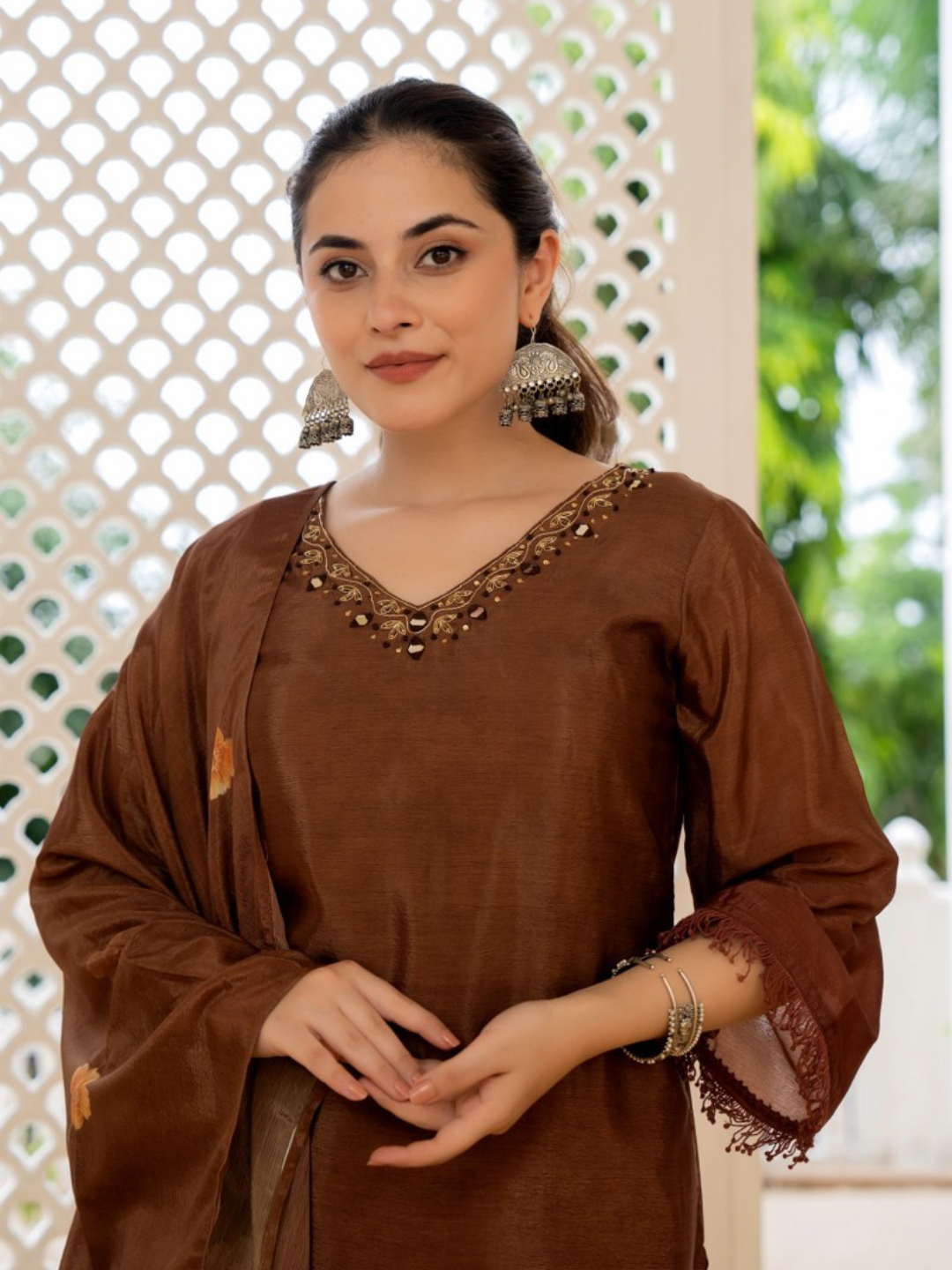Women Brown V-neck Kurti Set With Duppatta