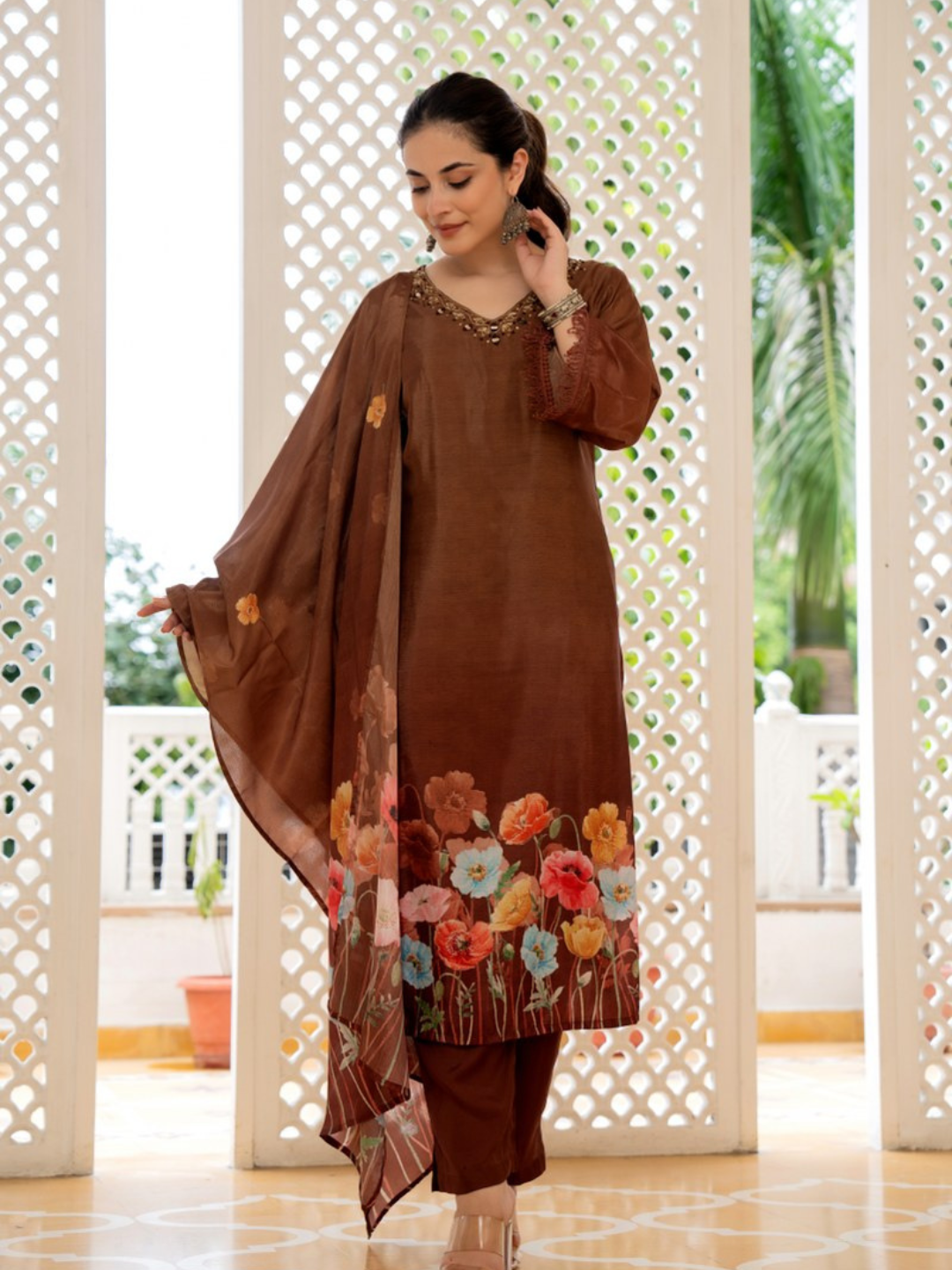 Women Brown V-neck Kurti Set With Duppatta