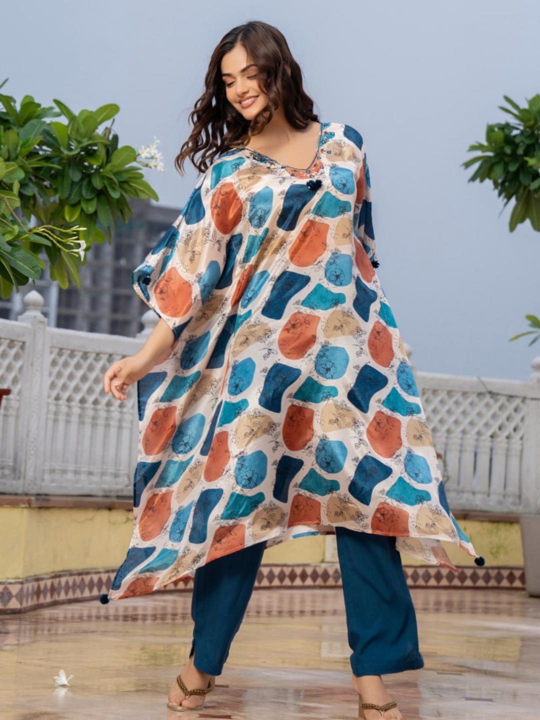 Women V-neck Printed Kaftan Kurti Set