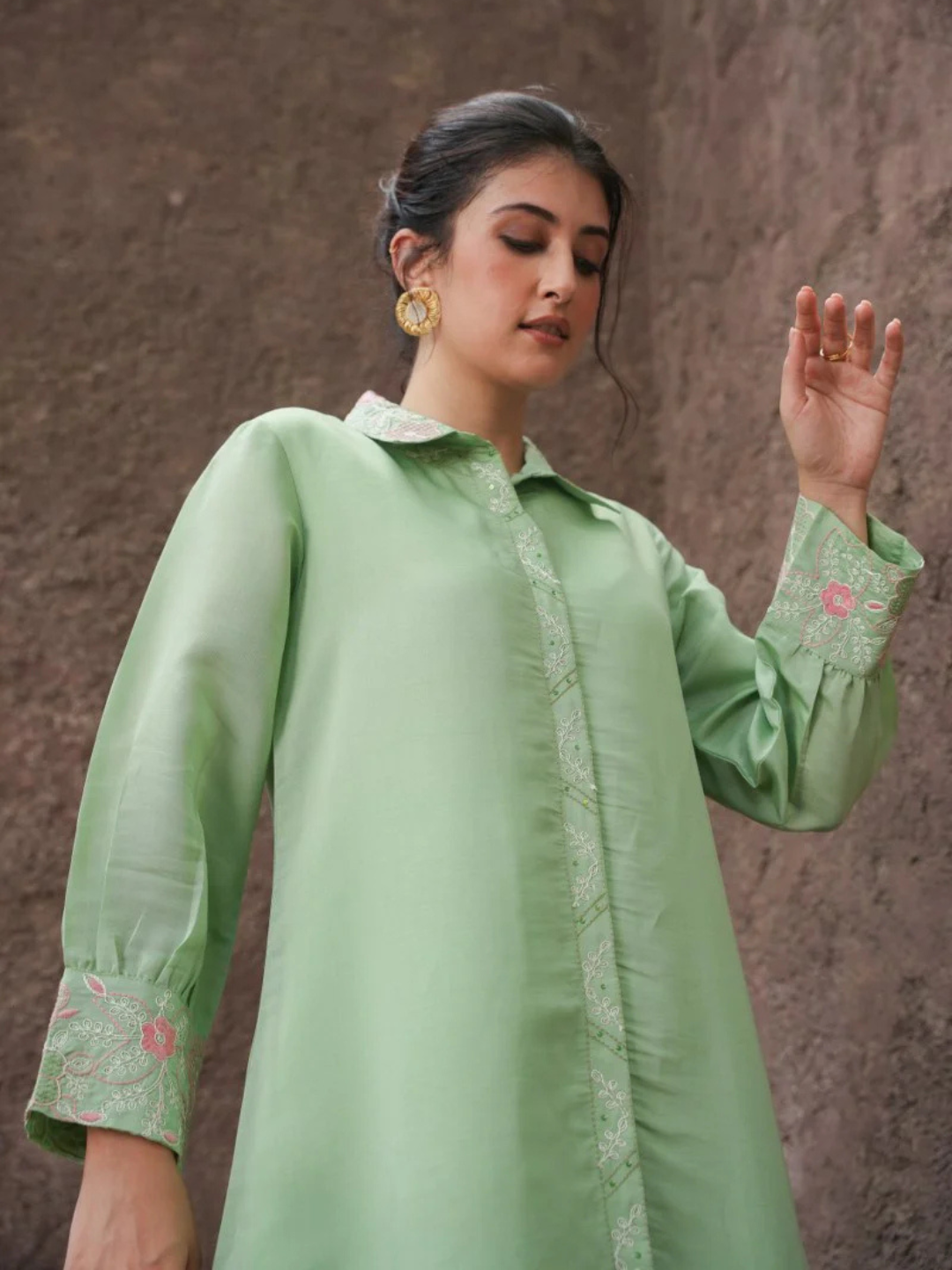Pista Floral Embroidered Shirt Collar Co-ord set