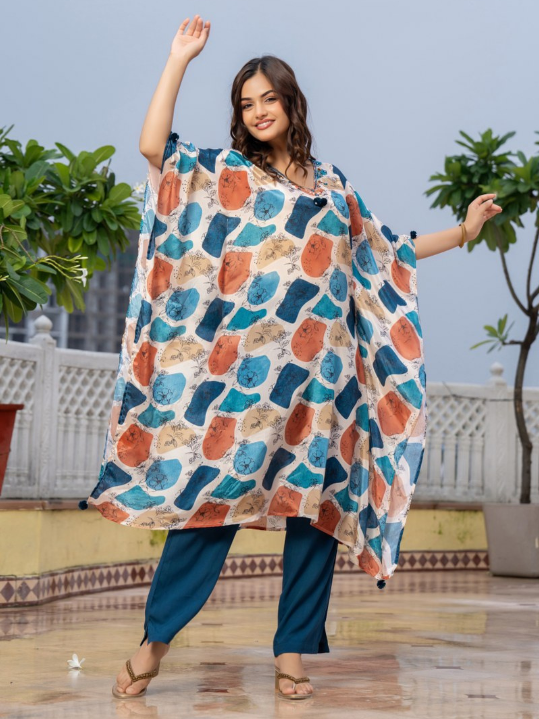 Women V-neck Printed Kaftan Kurti Set