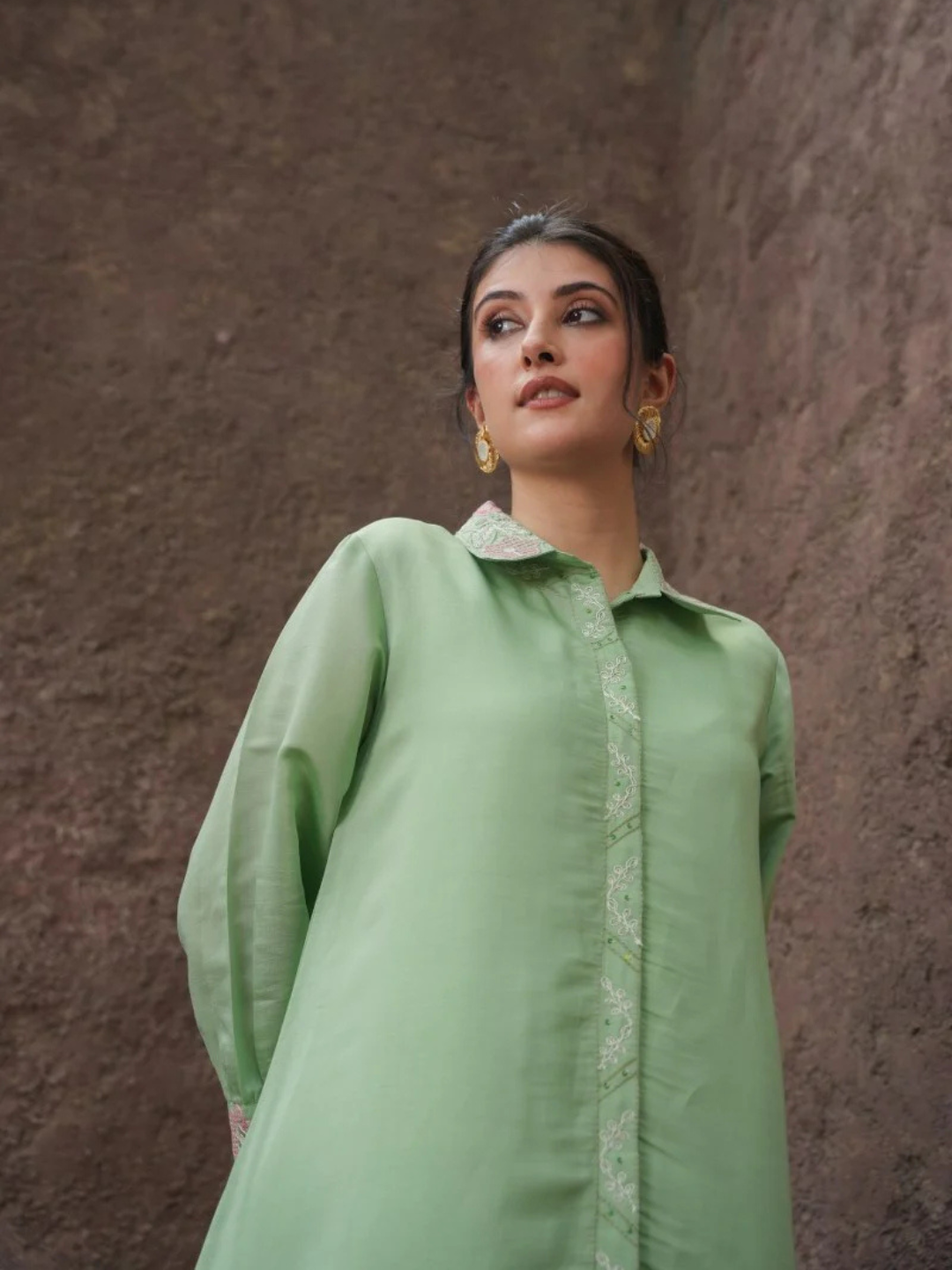 Pista Floral Embroidered Shirt Collar Co-ord set