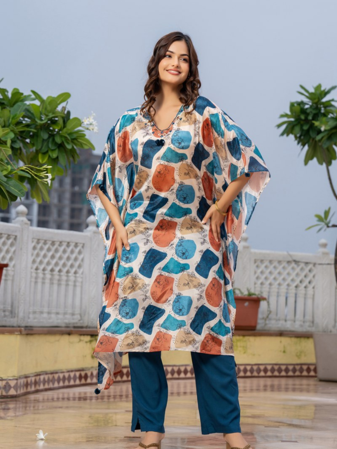 Women V-neck Printed Kaftan Kurti Set