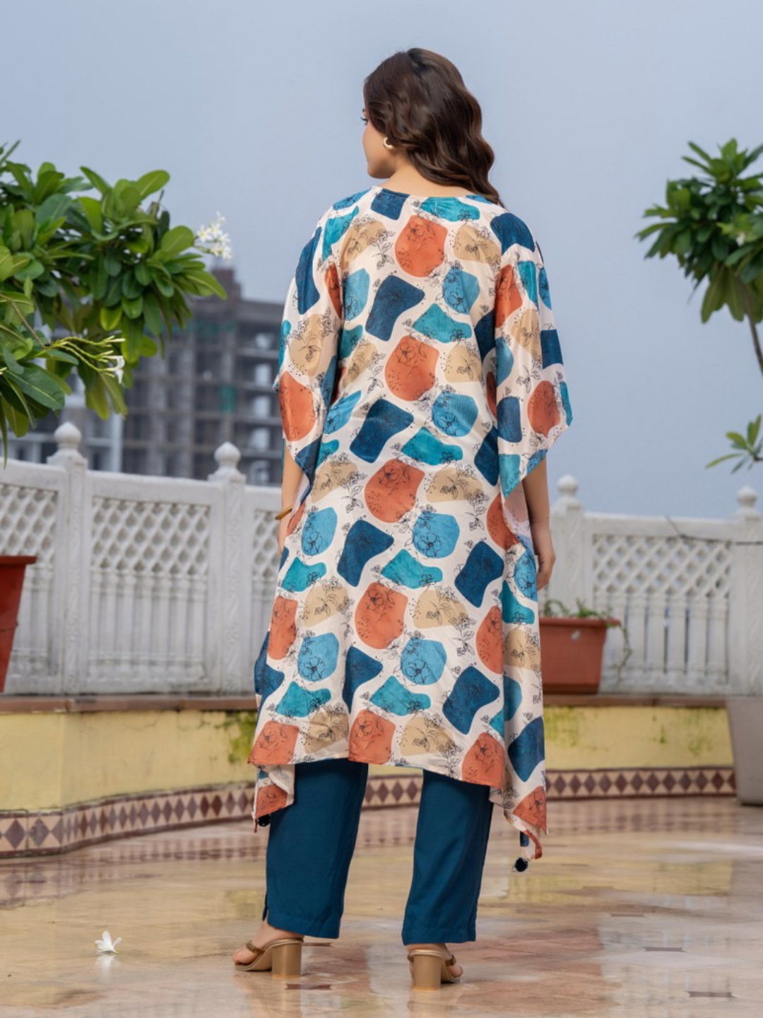 Women V-neck Printed Kaftan Kurti Set
