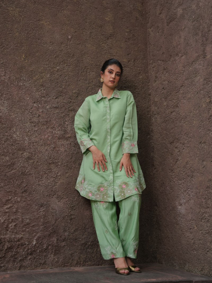 Pista Floral Embroidered Shirt Collar Co-ord set