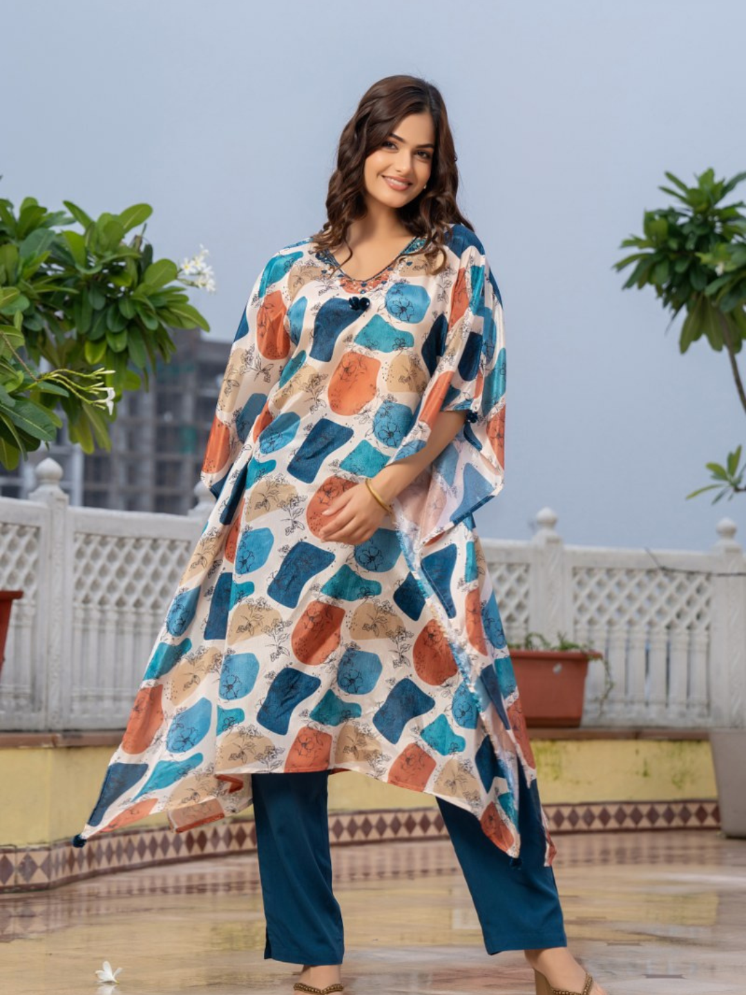 Women V-neck Printed Kaftan Kurti Set